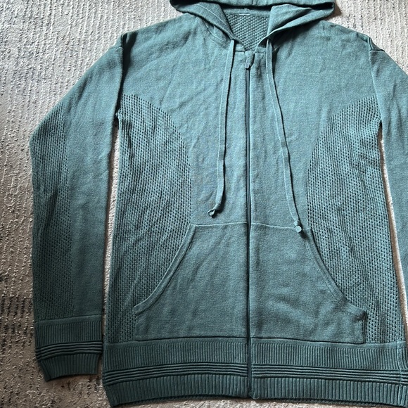 Lululemon Wake Up & Go Sweater - Picture 5 of 10